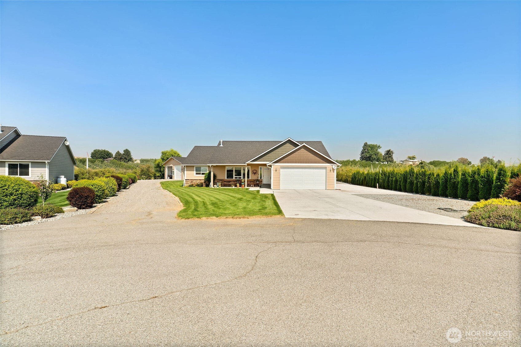 25 Columbia View Drive