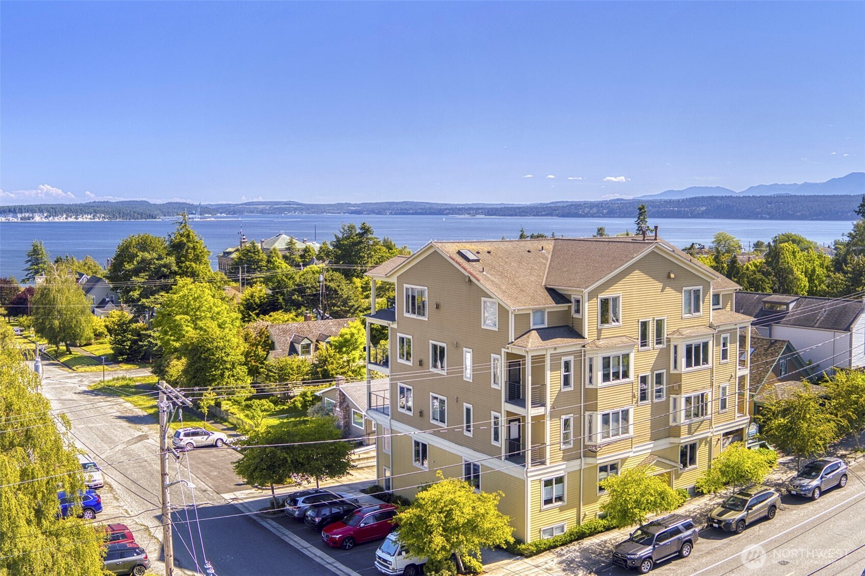 1215 Lawrence Street #101