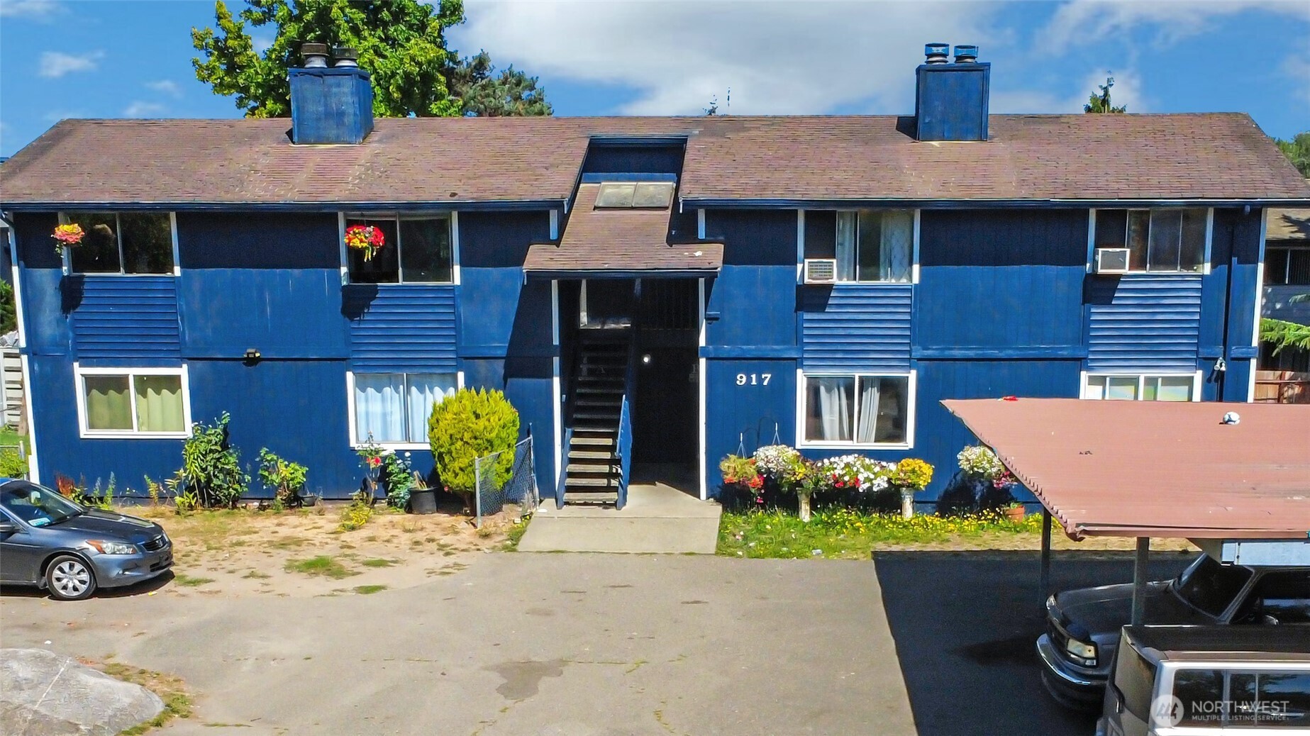 917 A-D 75th Street