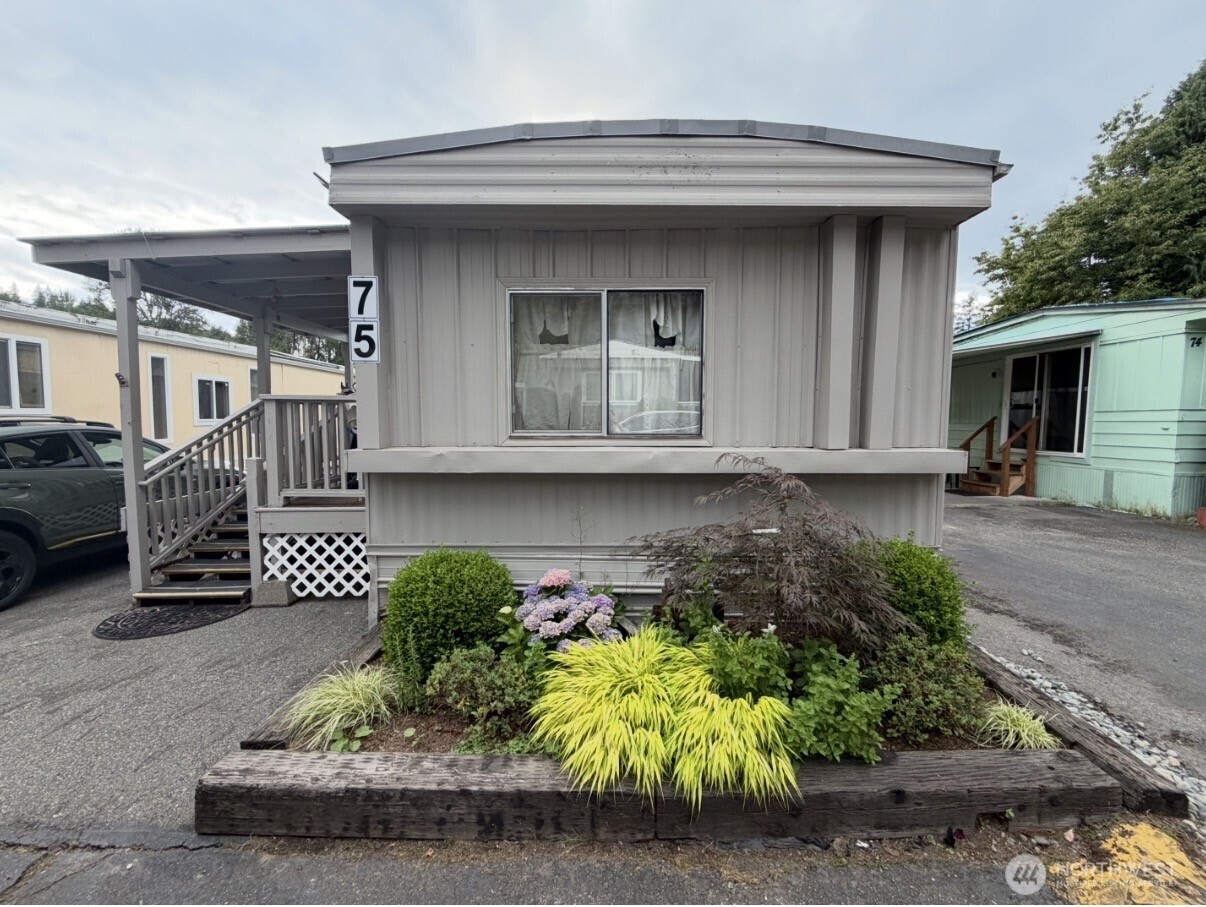 10515 Woodinville #75