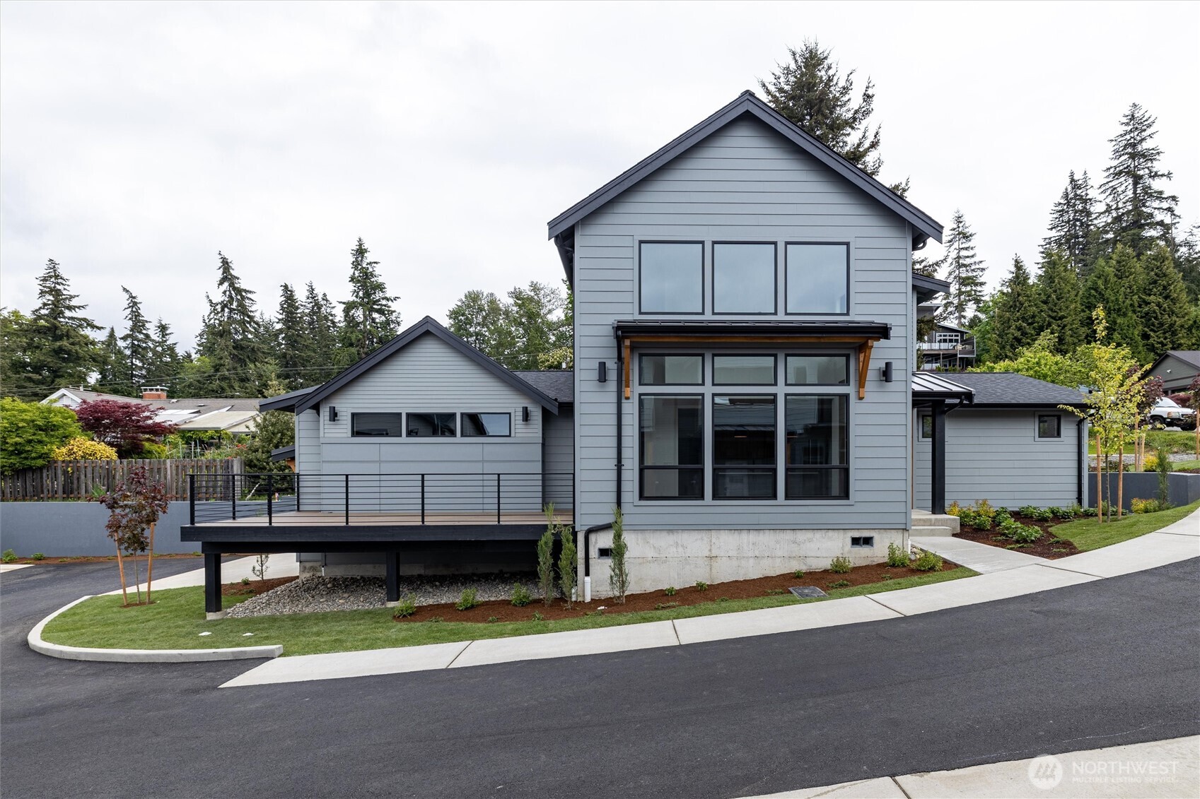 1110 Divine Lane