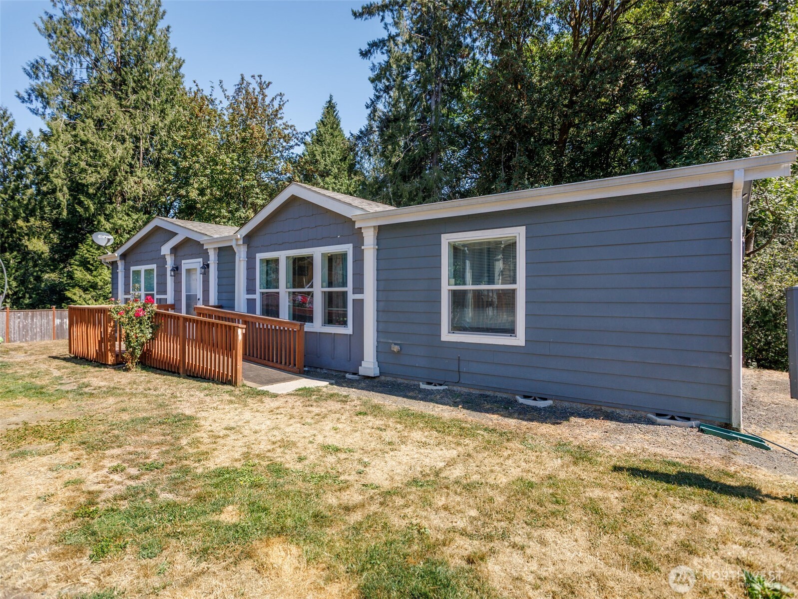 2090 Crestview Drive