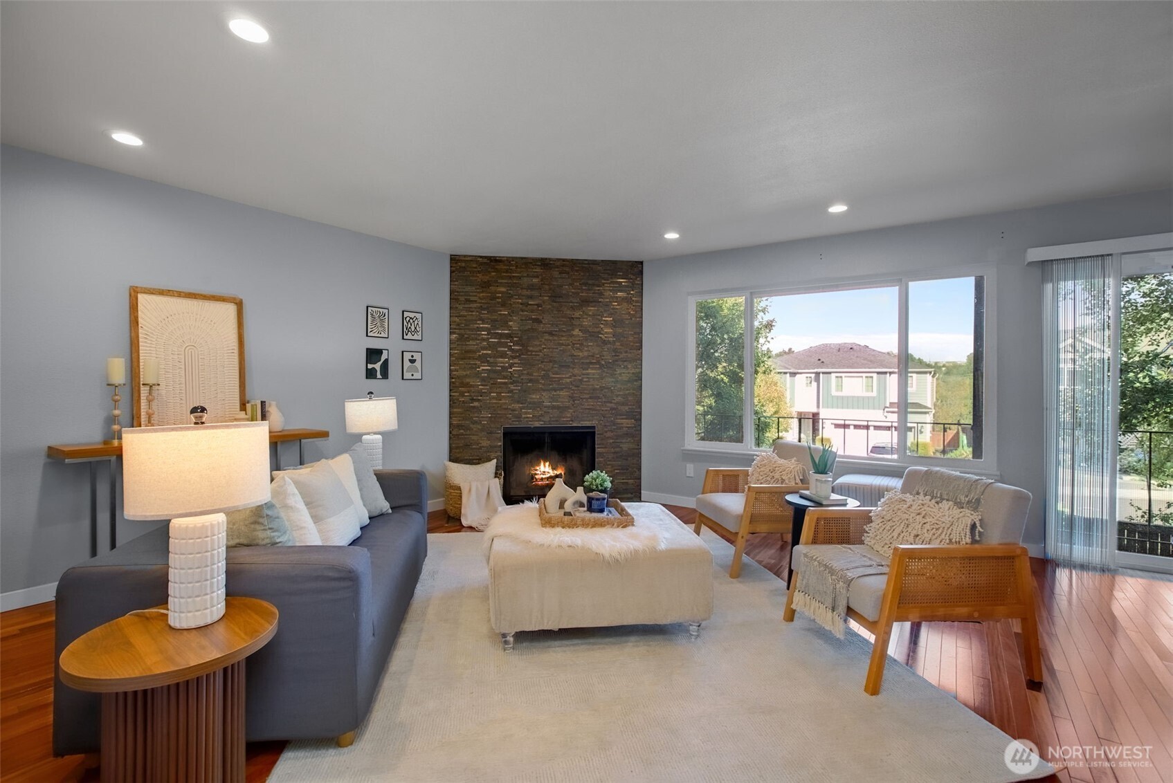 17430 Ambaum Boulevard #8