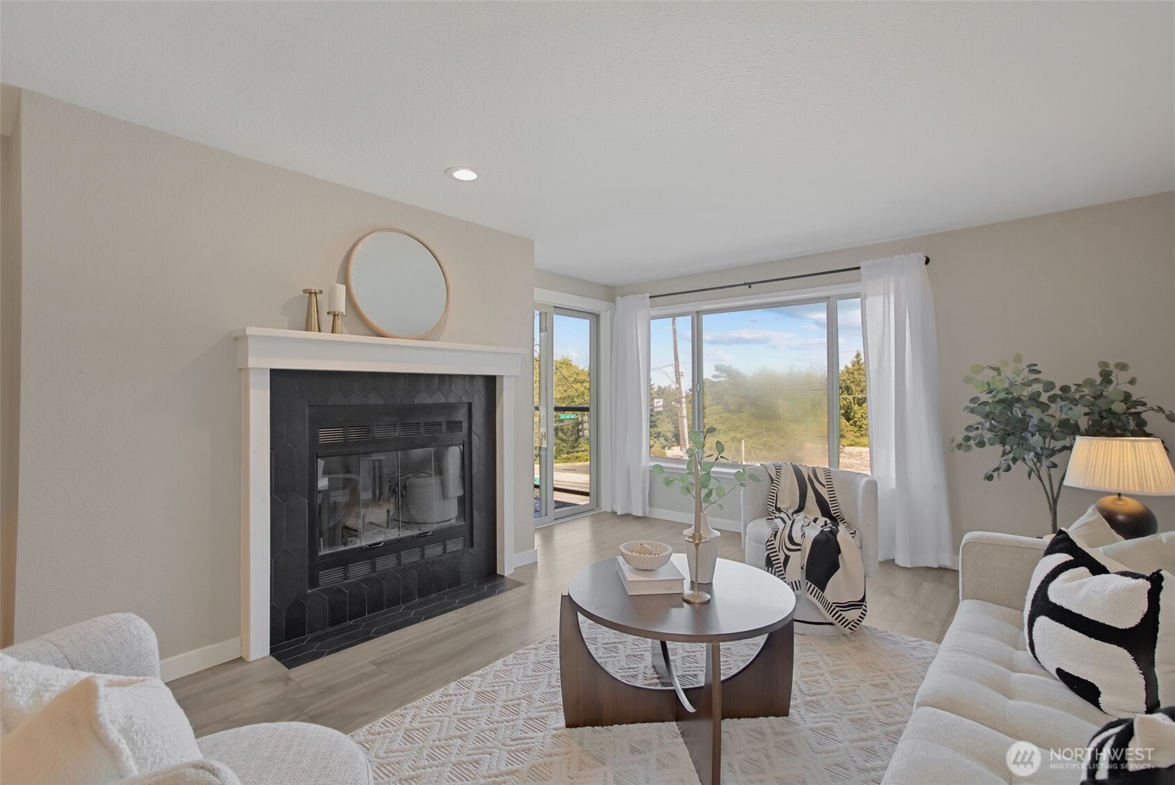 3507 Alaska Street #22