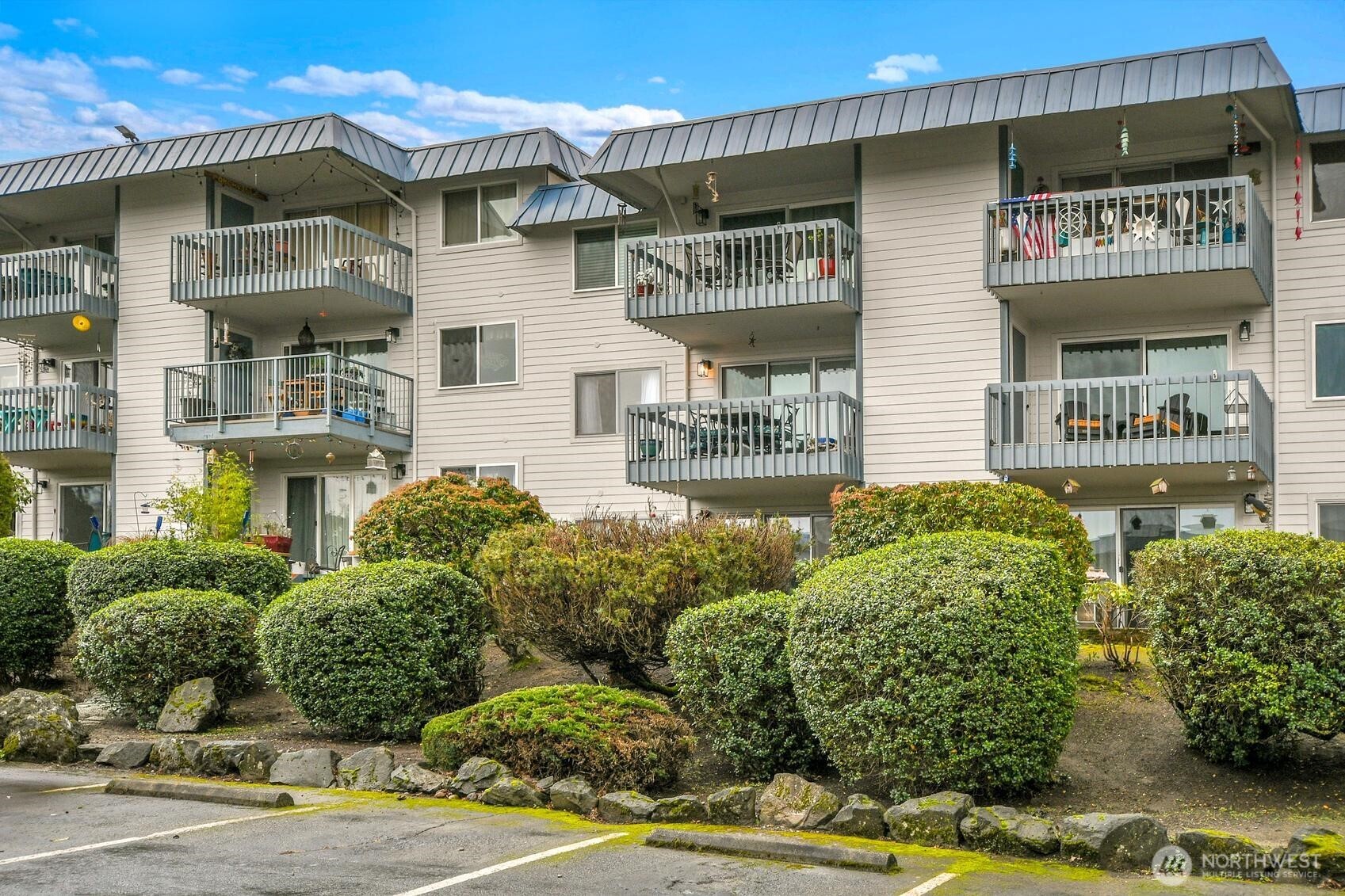 23007 Marine View Drive #B306