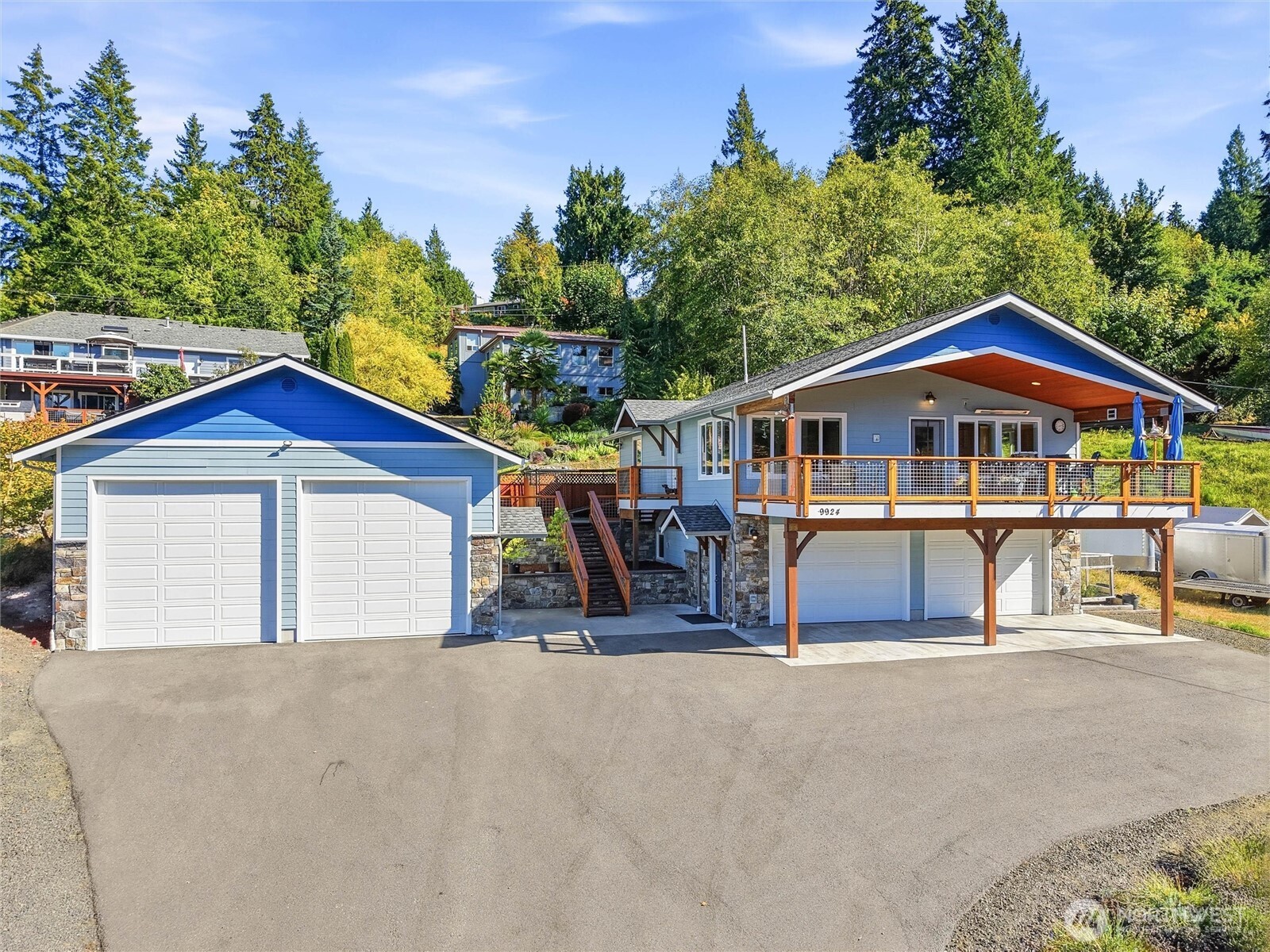 9924 Mariner Drive