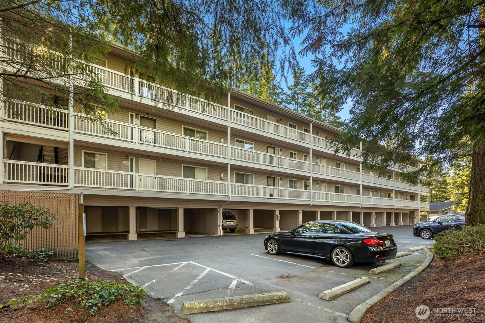 14527 40th Street #G104