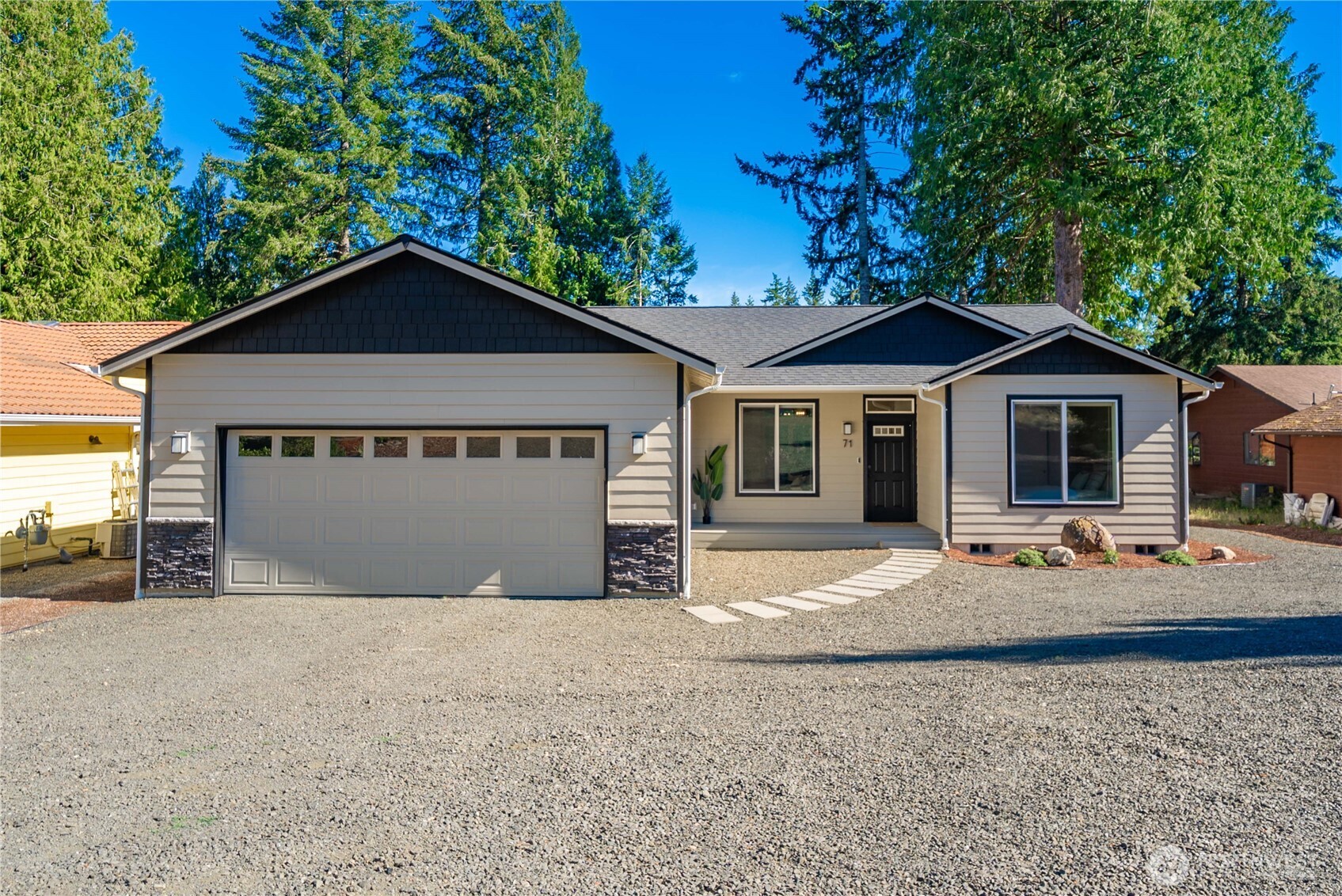 71 Connemara Way