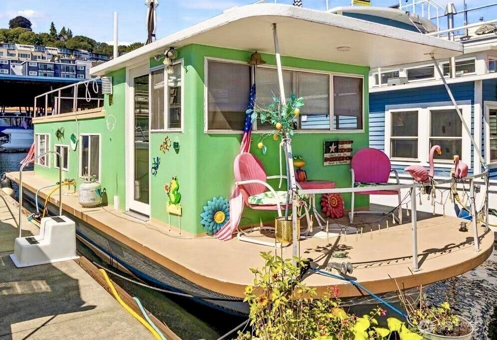 2040 Westlake Avenue #Slip14