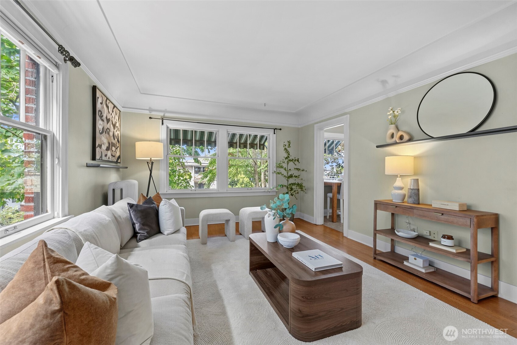 2634 Franklin Avenue #202