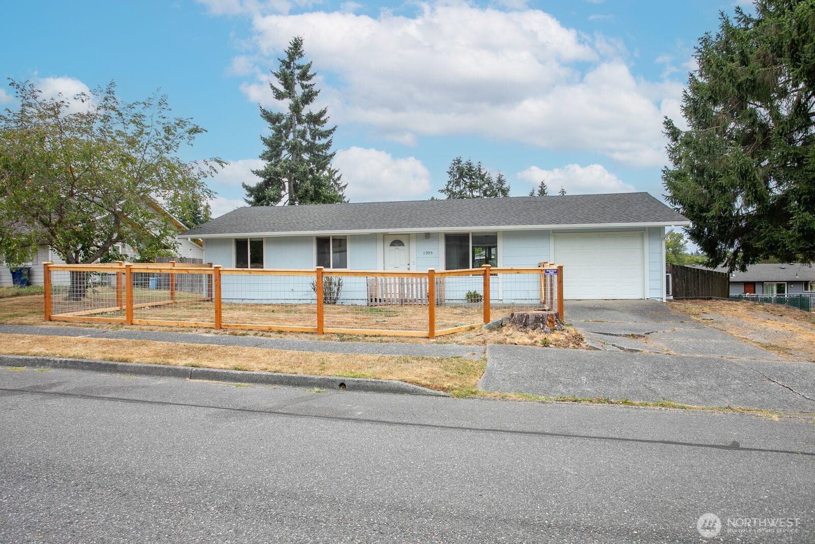 1905 Belair Drive