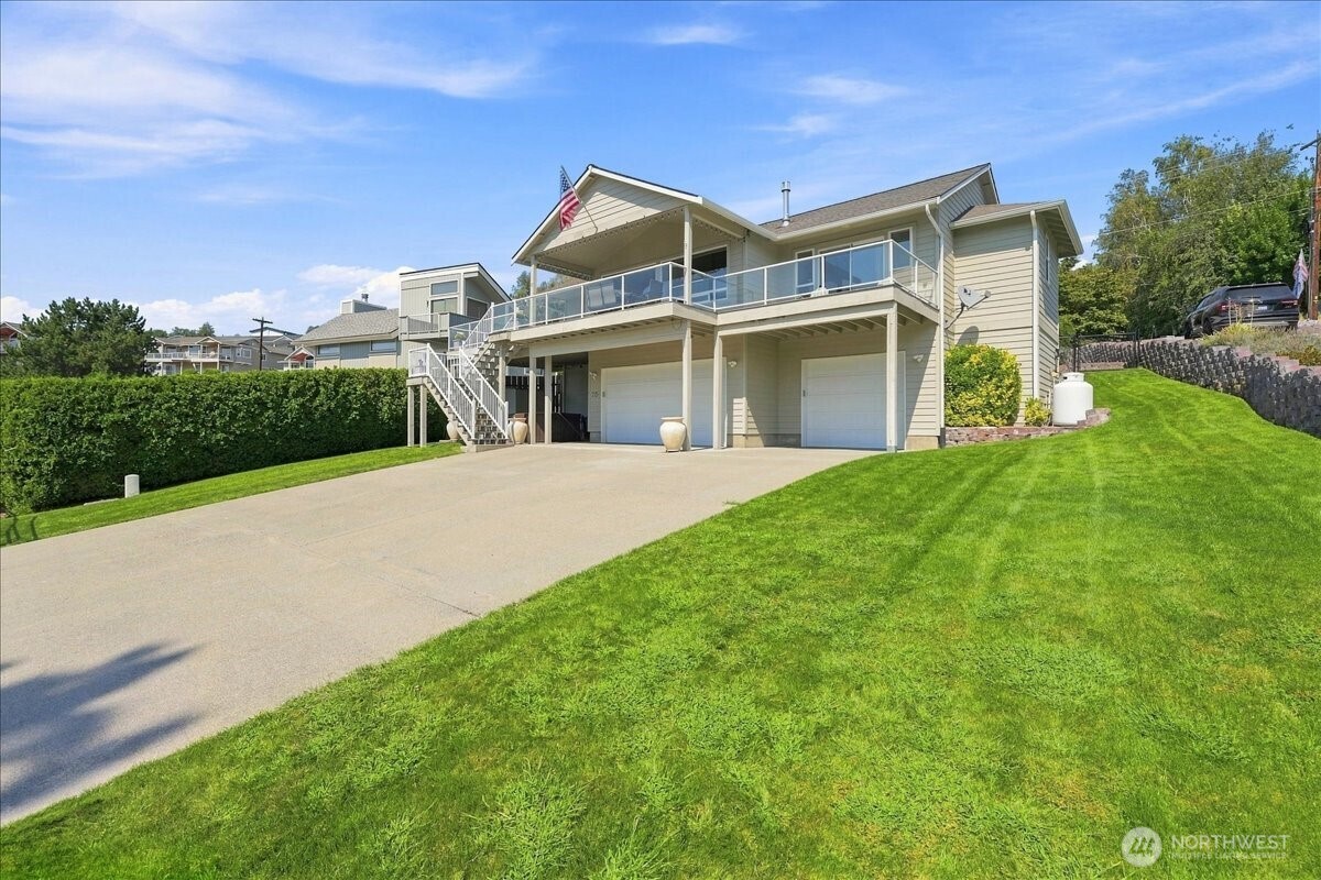 75 Coral Street