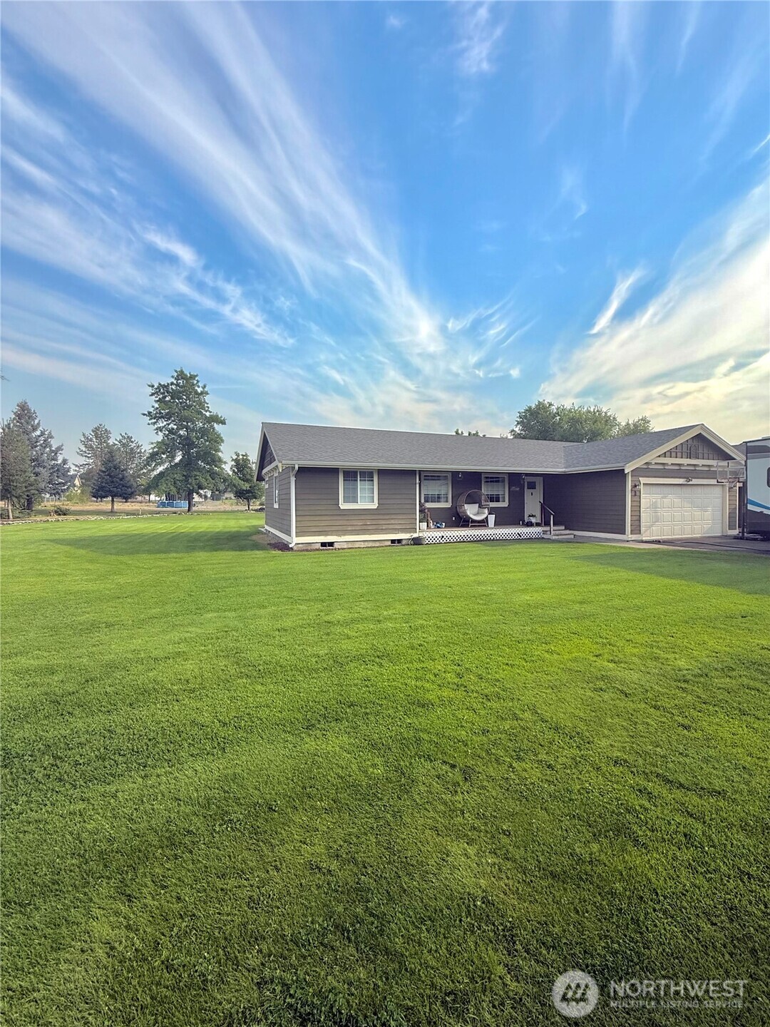 4 River Overlook Street