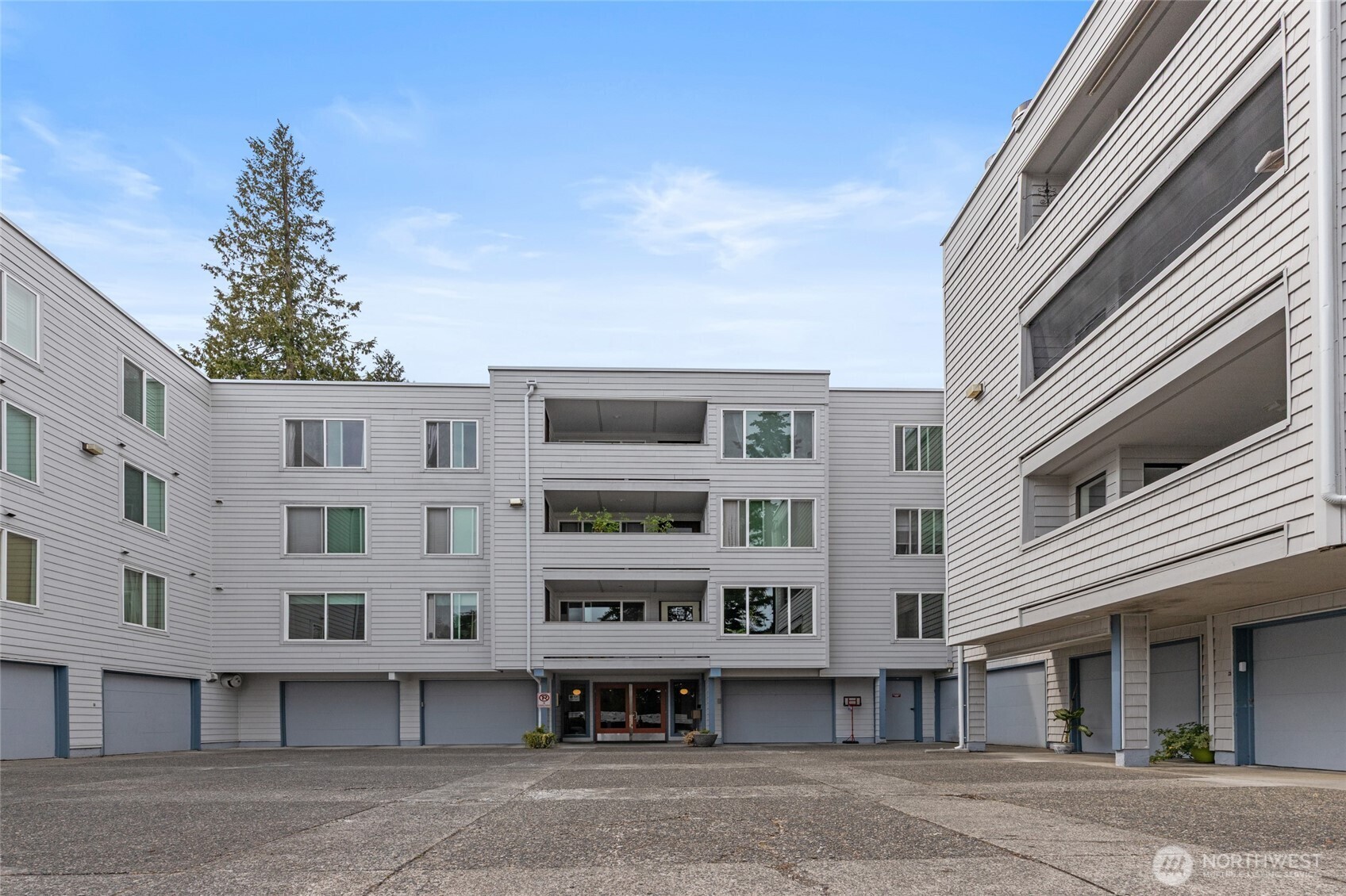17417 Ashworth Avenue #202
