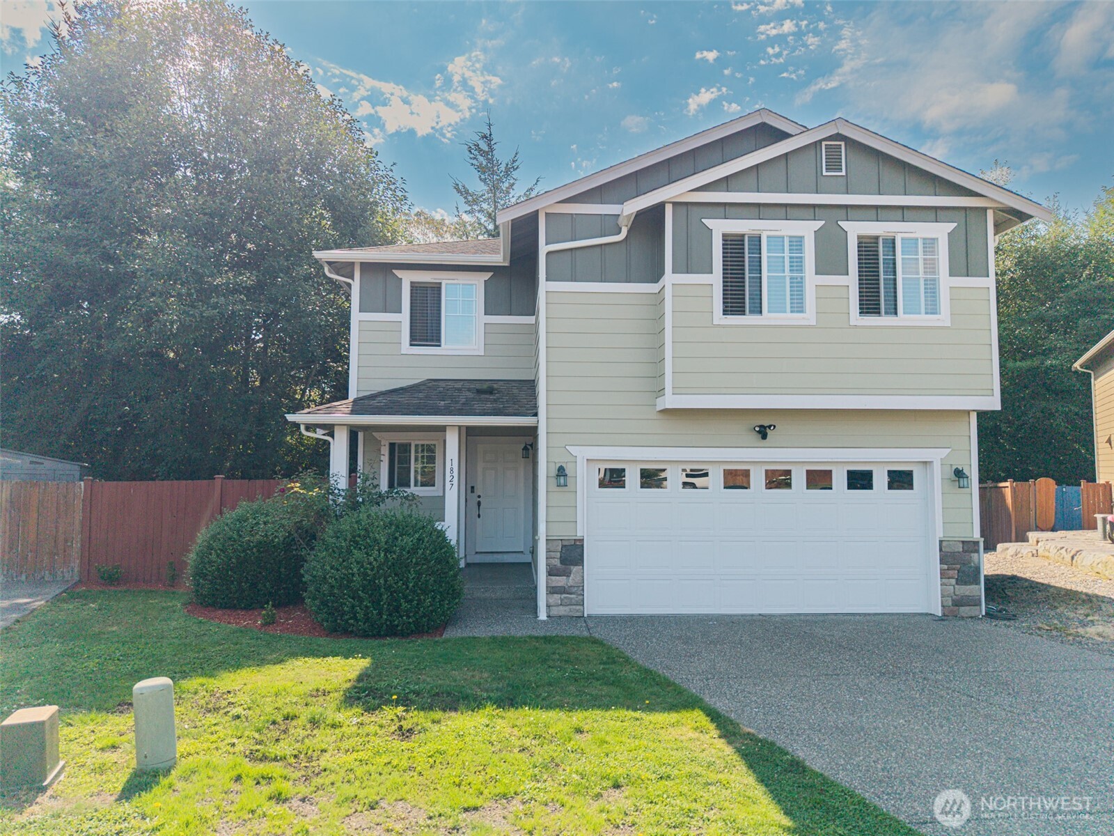 1827 Billie Court