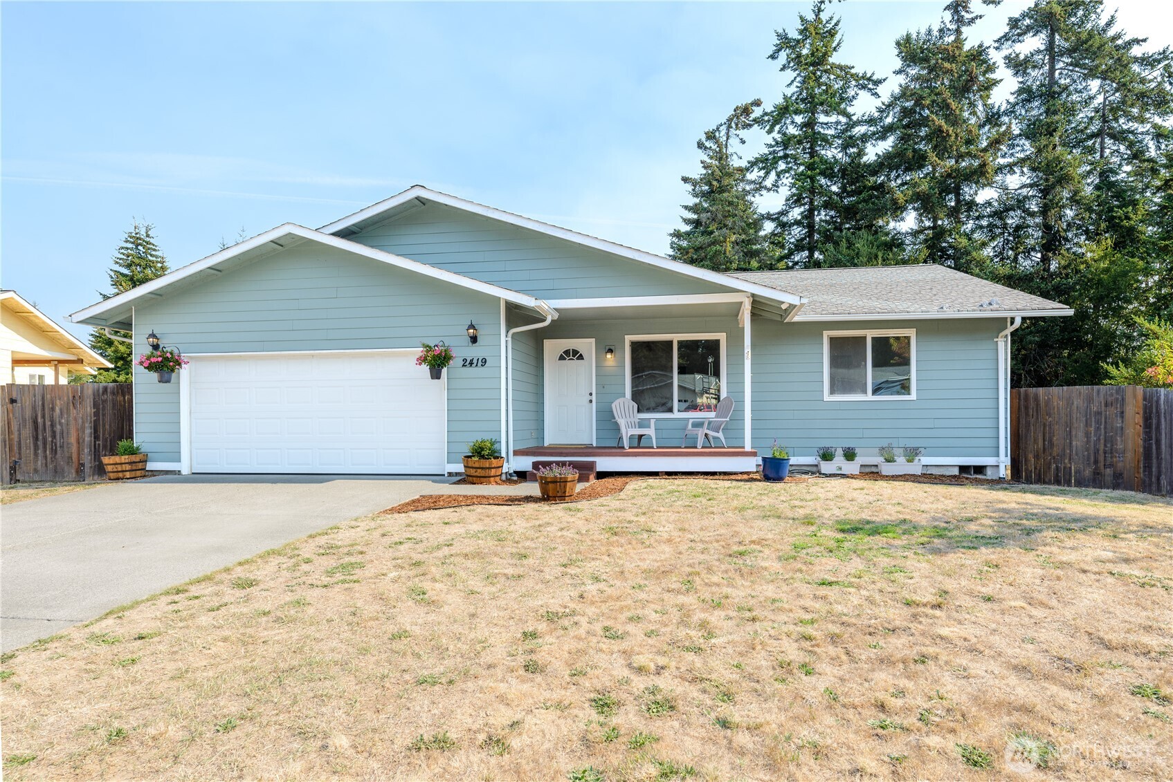 2419 Arbutus Ln