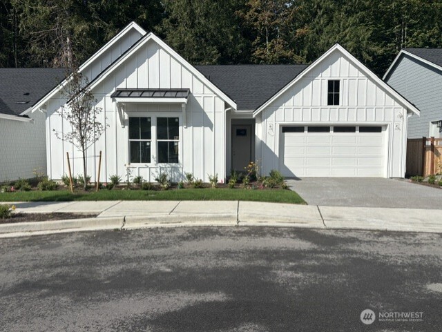 24080 Emerald Street #280