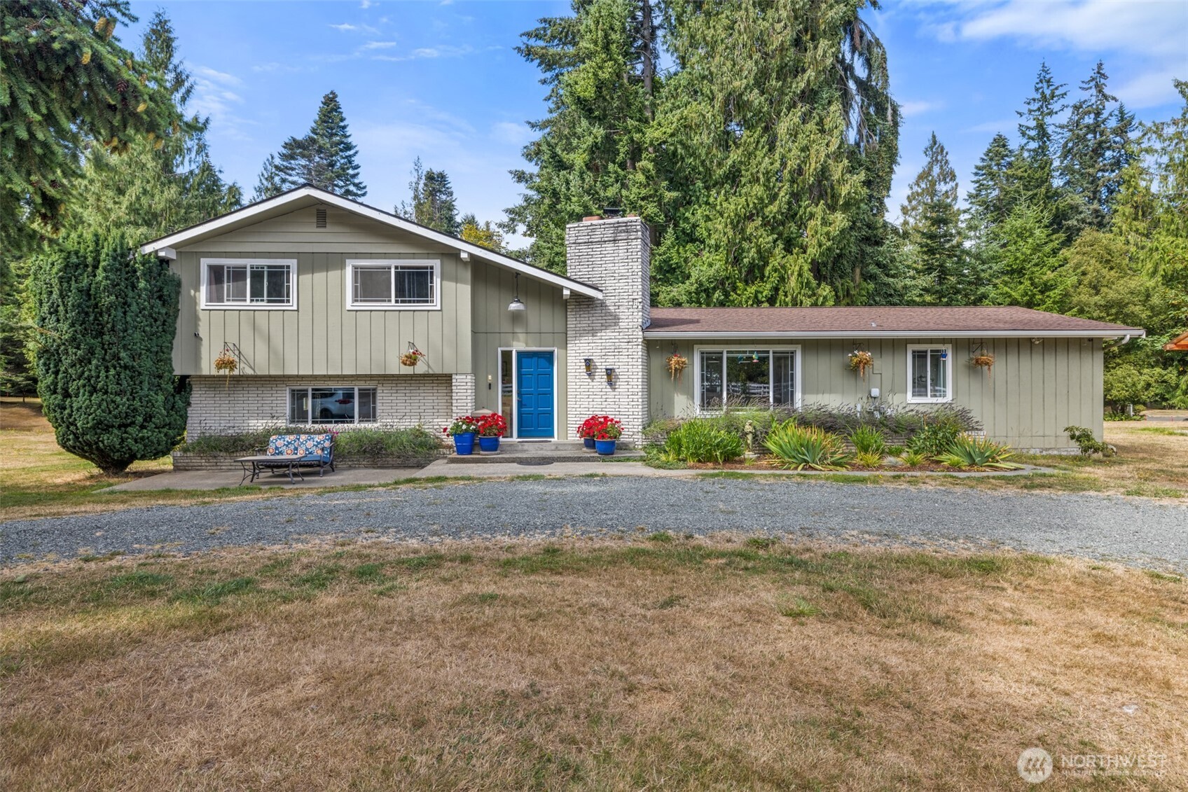 50 Mapleton Way