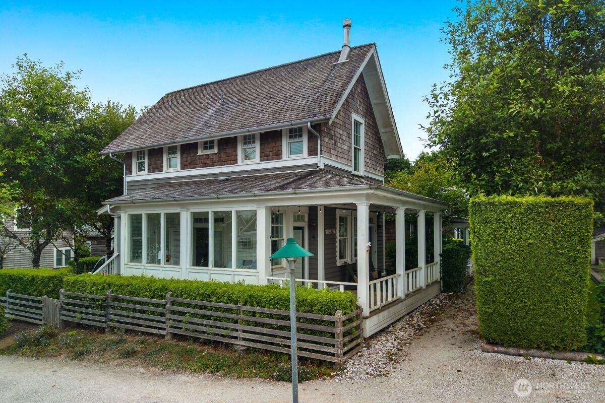 4 Lupine Lane