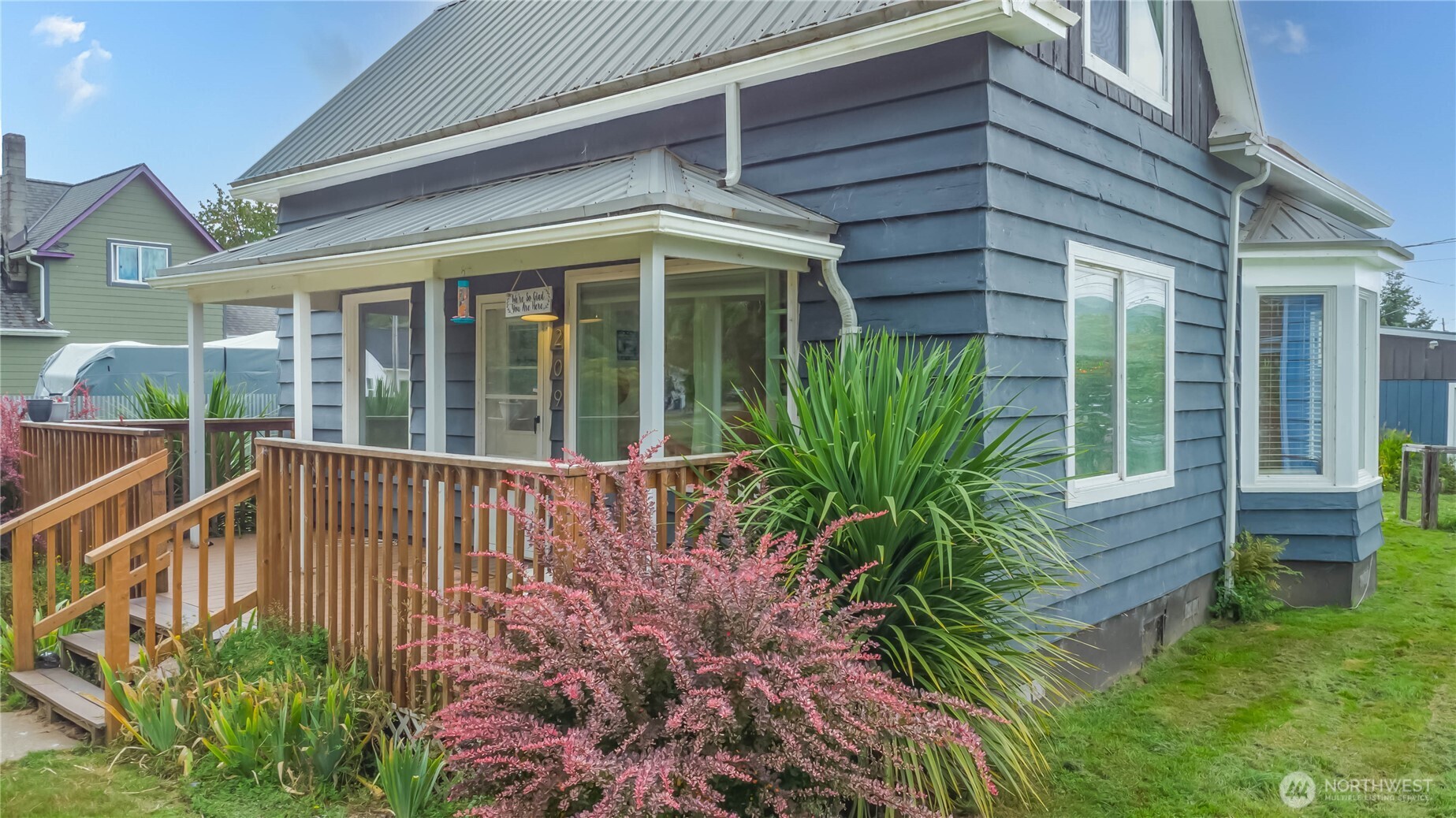 209 Cowlitz Street