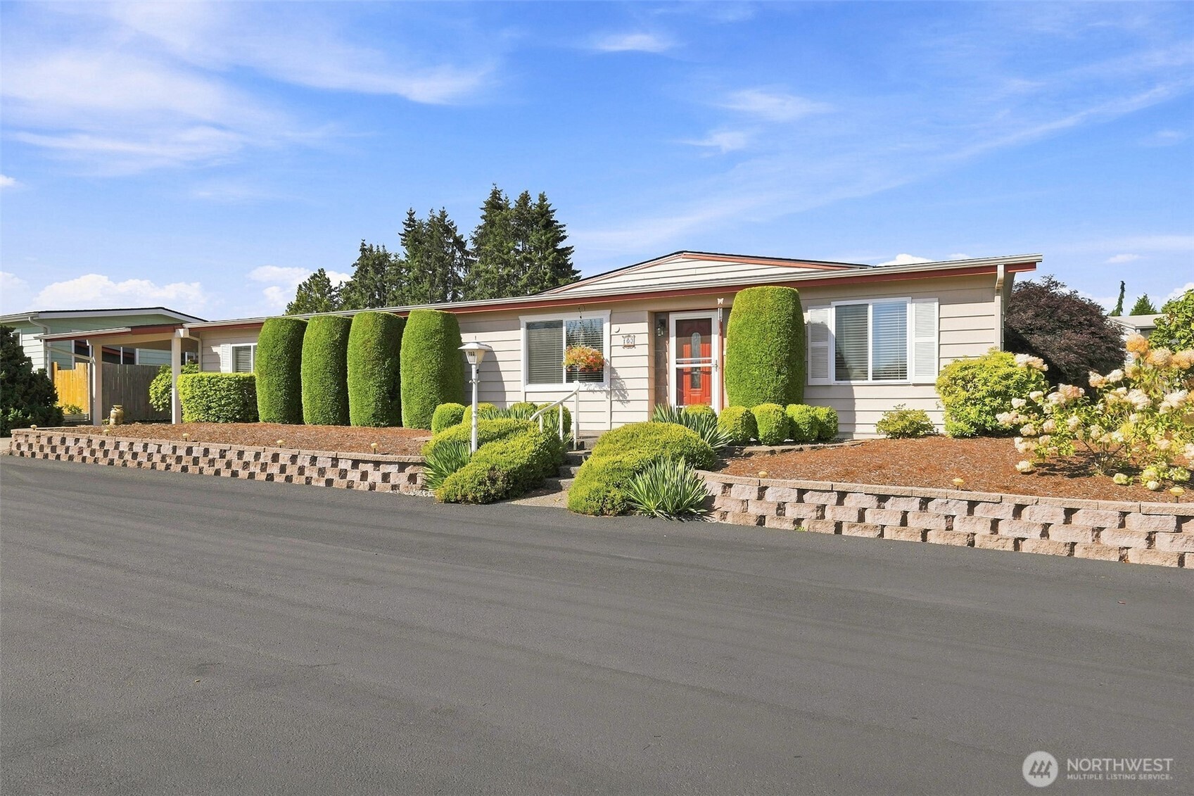 2500 Alder Street #103