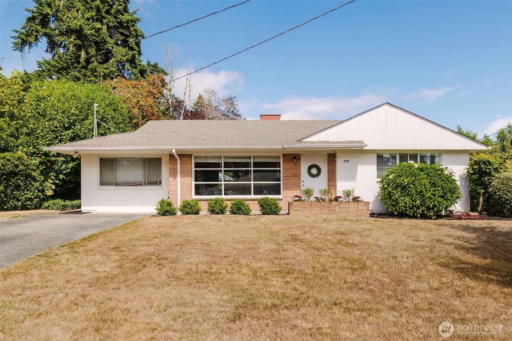 2122 Sunrise Drive