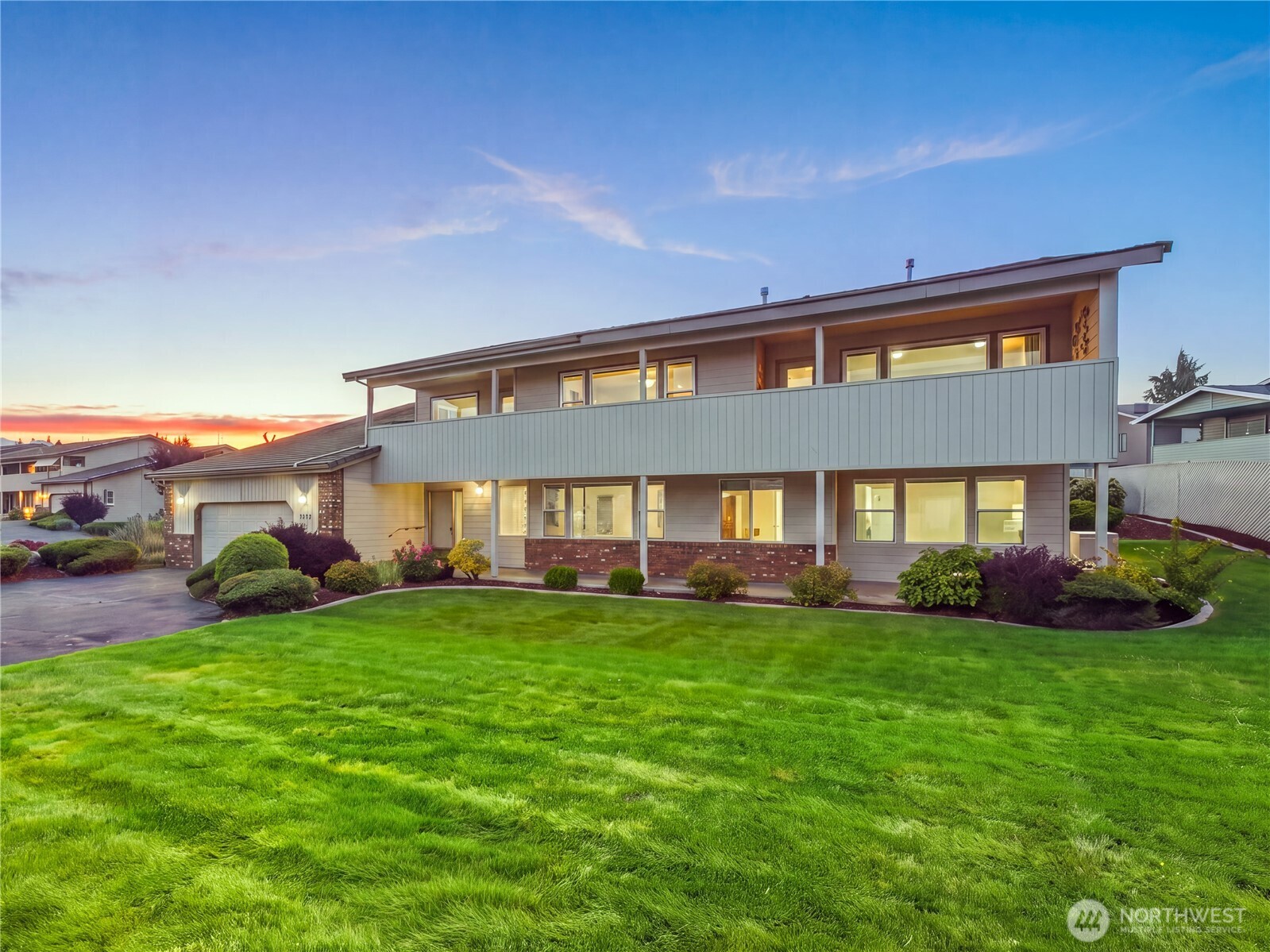 1380 Eastmont Avenue #502