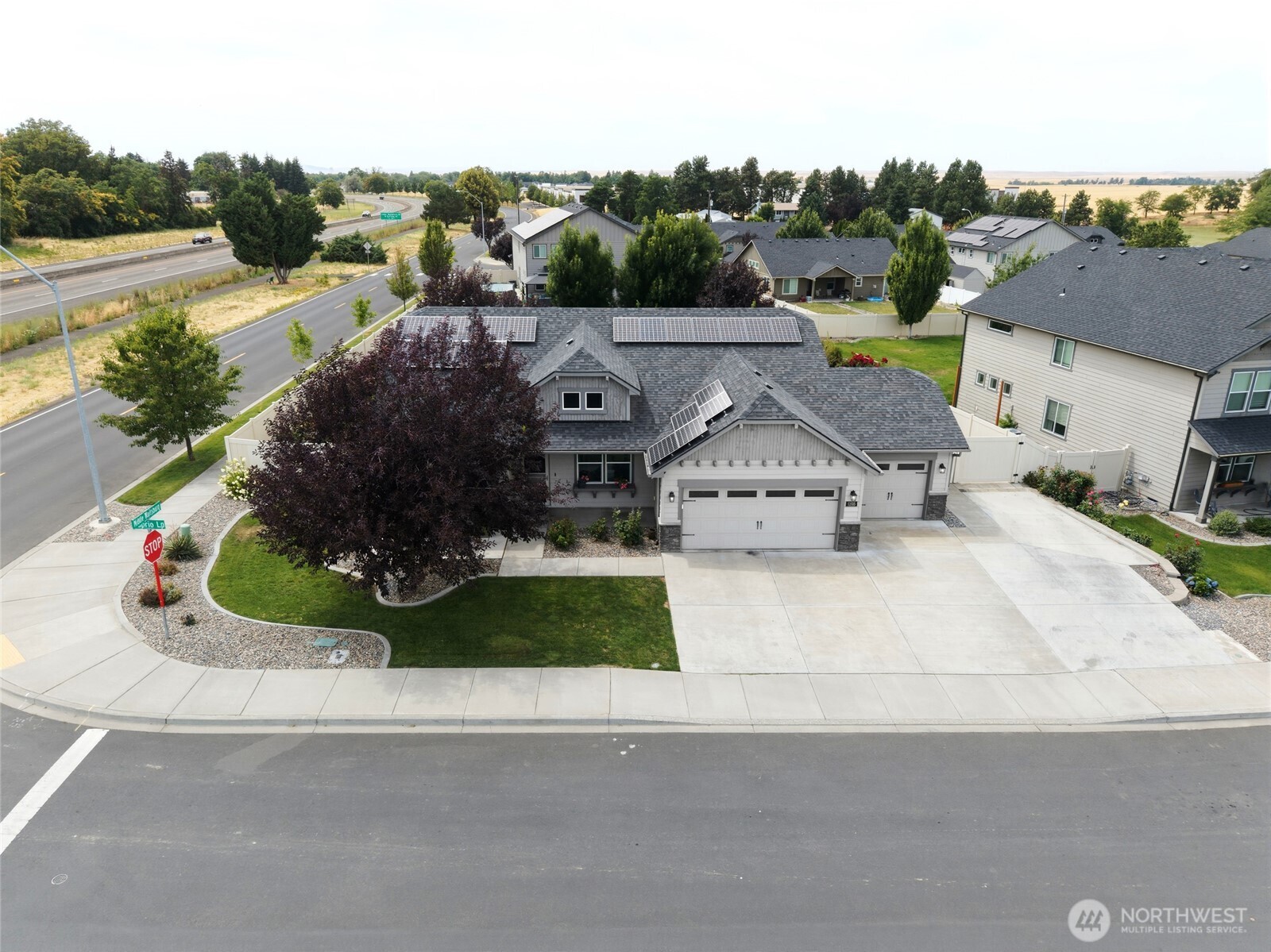 1396 Caprio Loop
