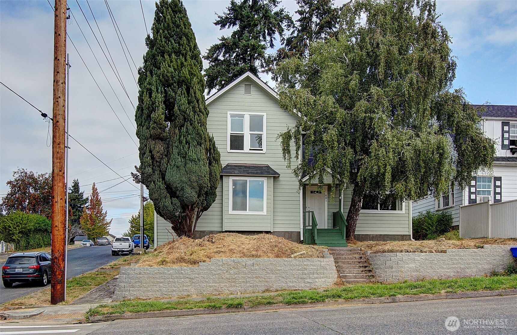 601 Cowlitz Way