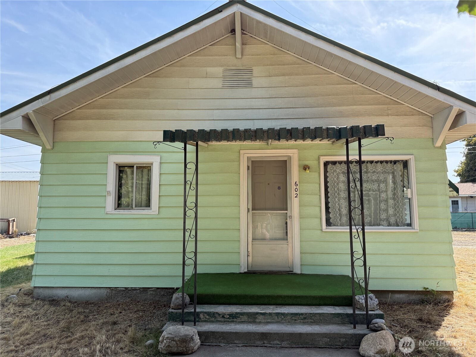 602 Trinity Avenue