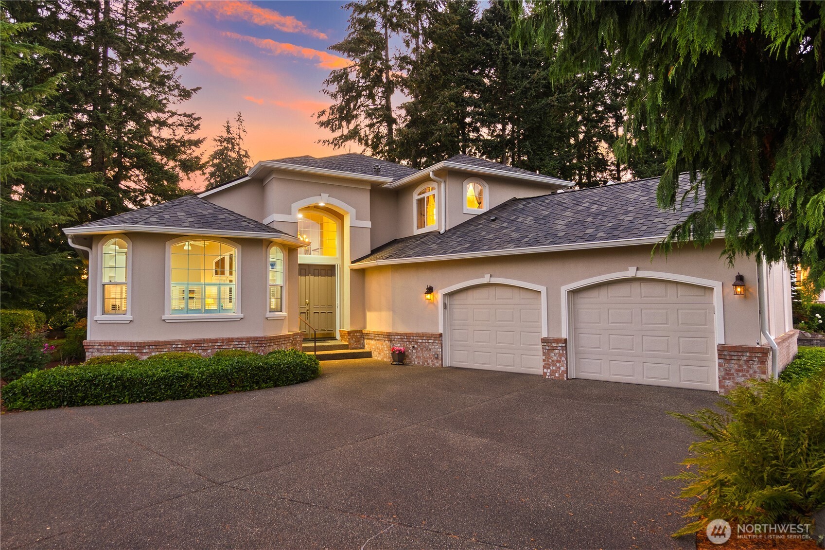 6543 Turnberry Lane