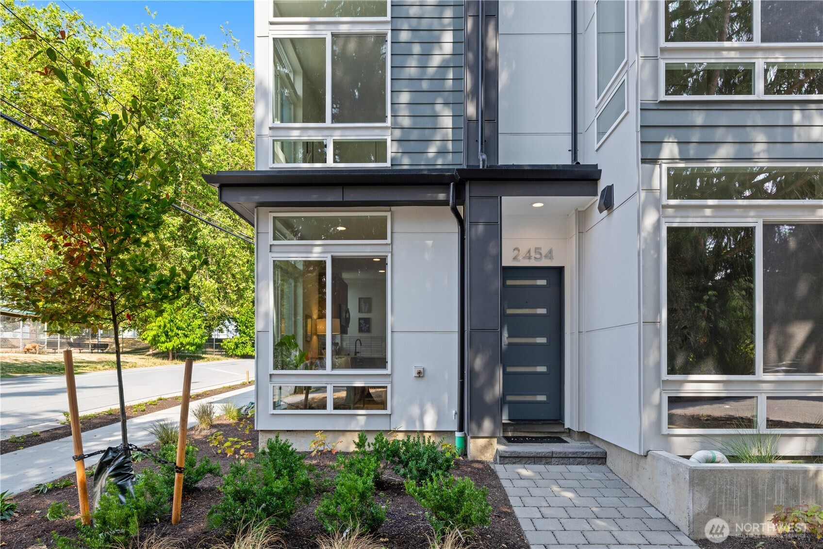 2454 60th Street
