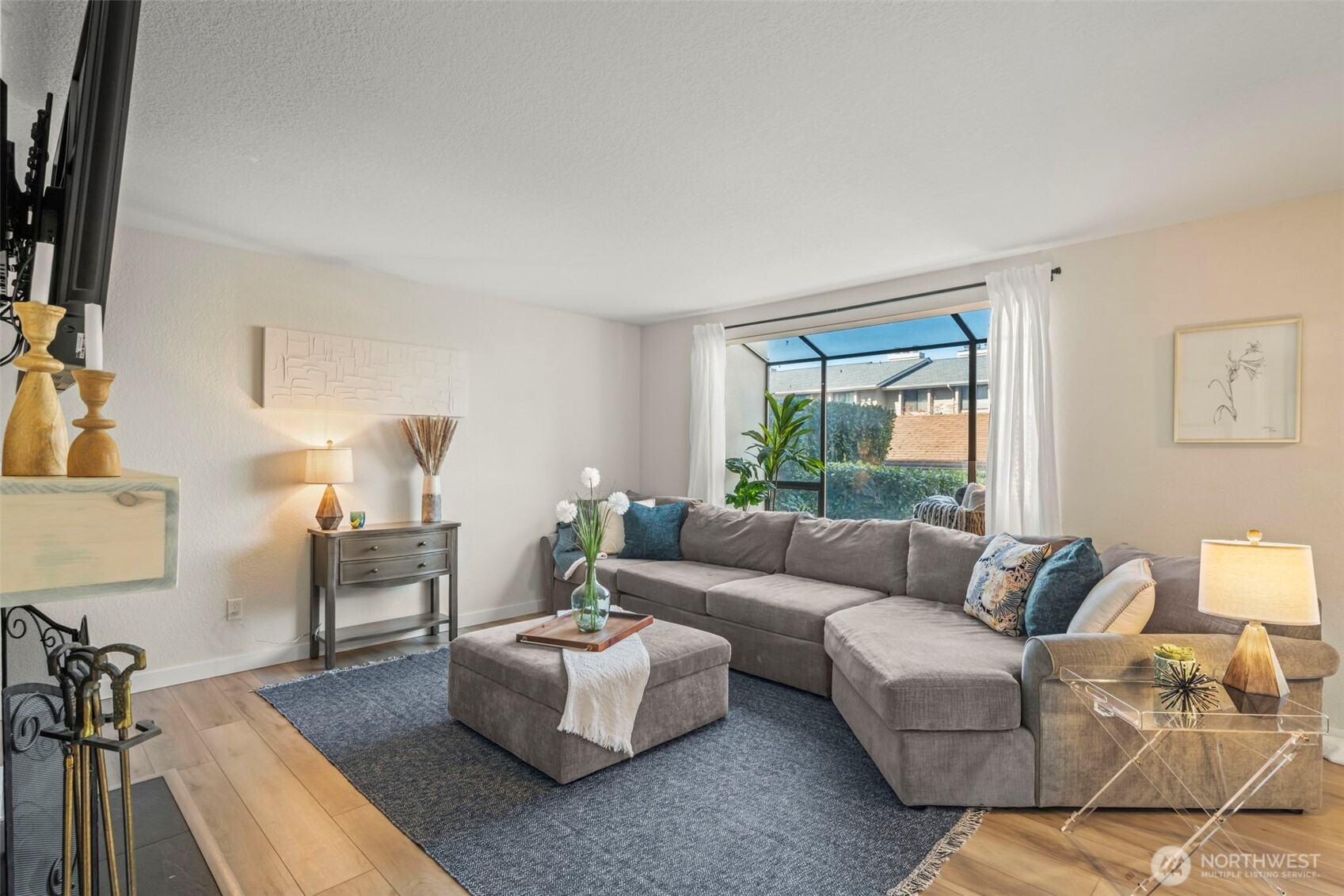 1319 Puget Drive #D15