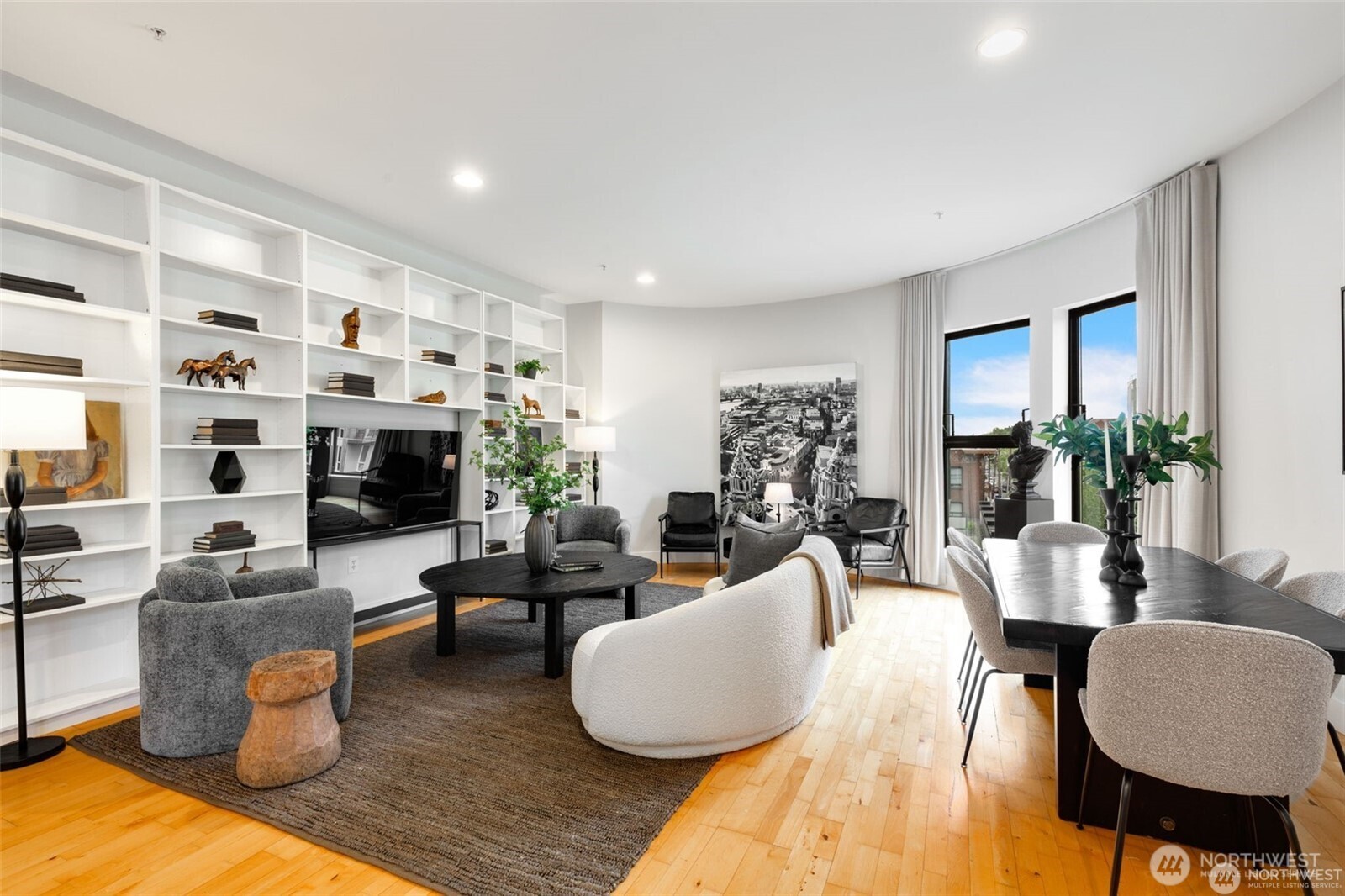 615 pike Street #306