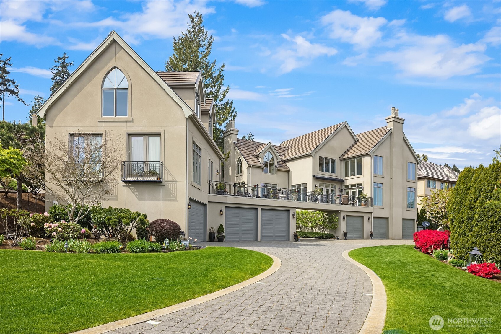 8496 Woodland Cove Drive