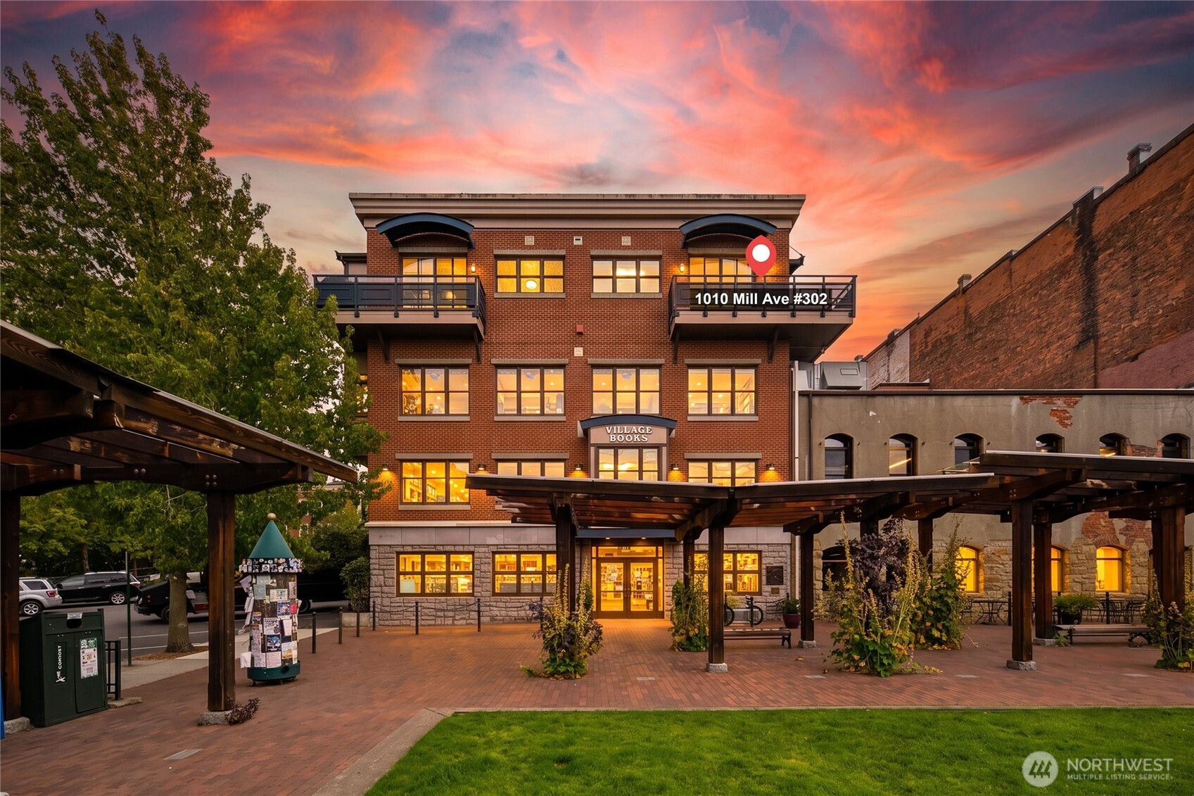 1010 Mill Avenue #302