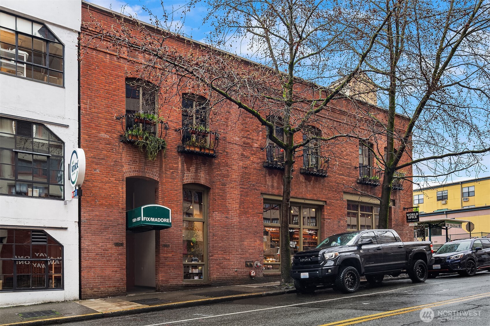 1507 Western Avenue #R201