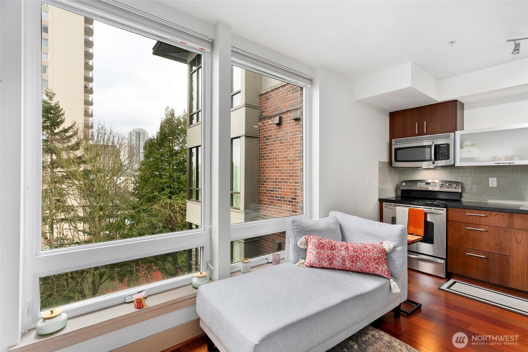 4547 8th Avenue #508