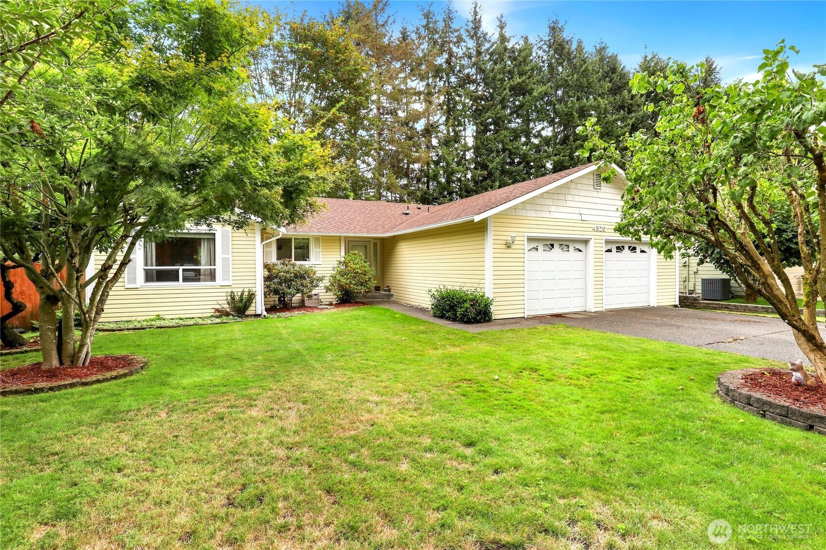 4320 Wellington Loop