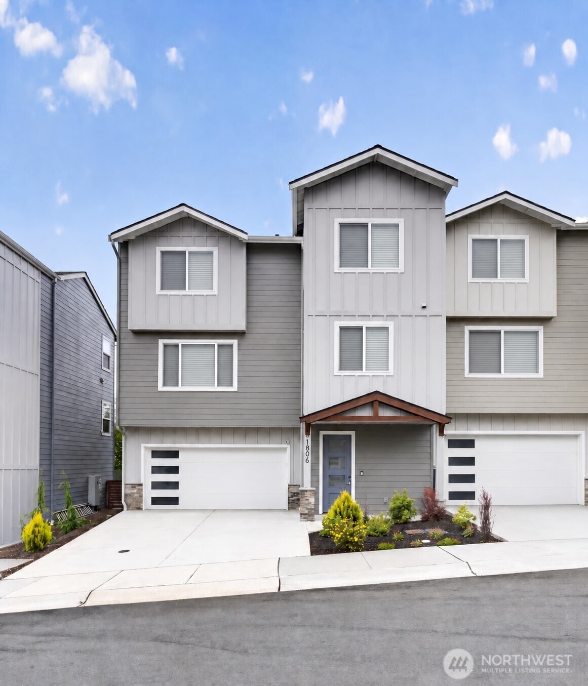 1806 25th Street