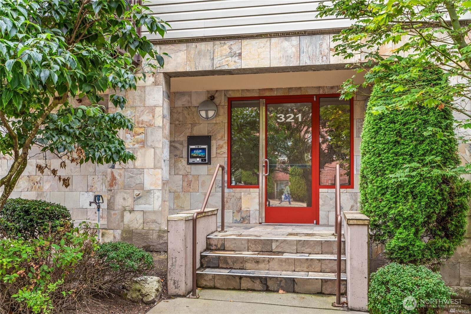 321 Thomas Street #303