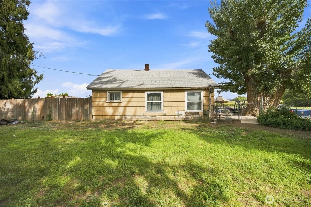 703 5th Street