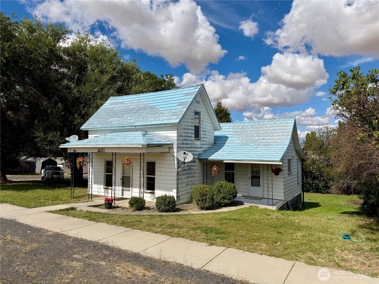 105 Pope Avenue