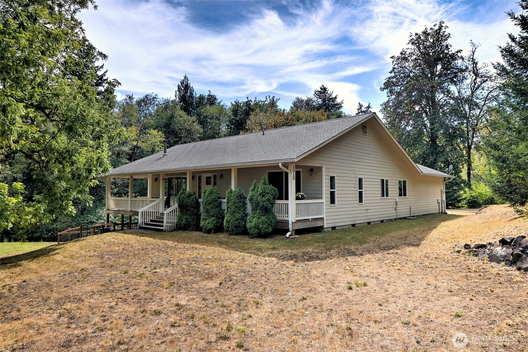 1010 Binns Swiger Loop Road