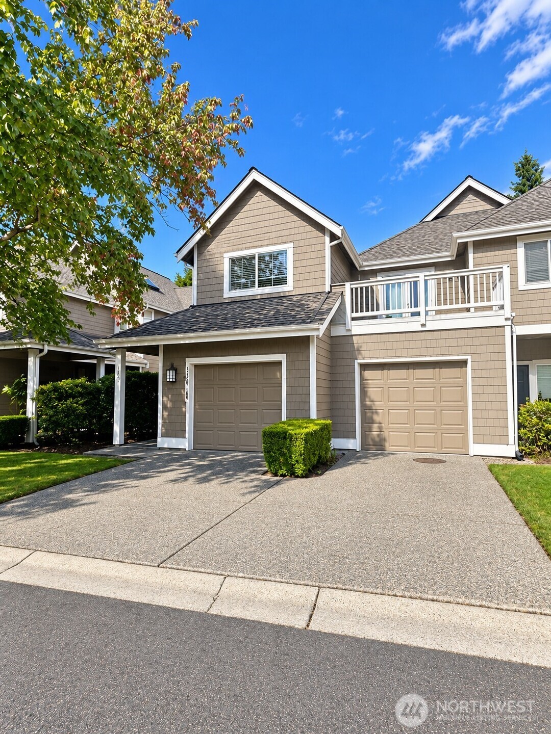 3712 101st Way #505