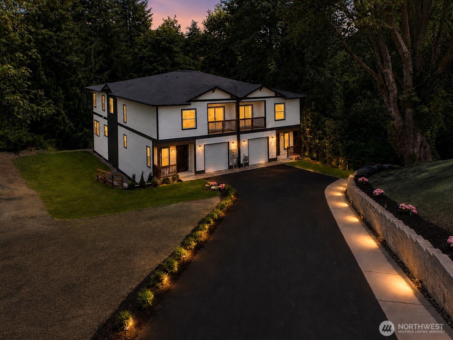 3333 NASSAU ST #B