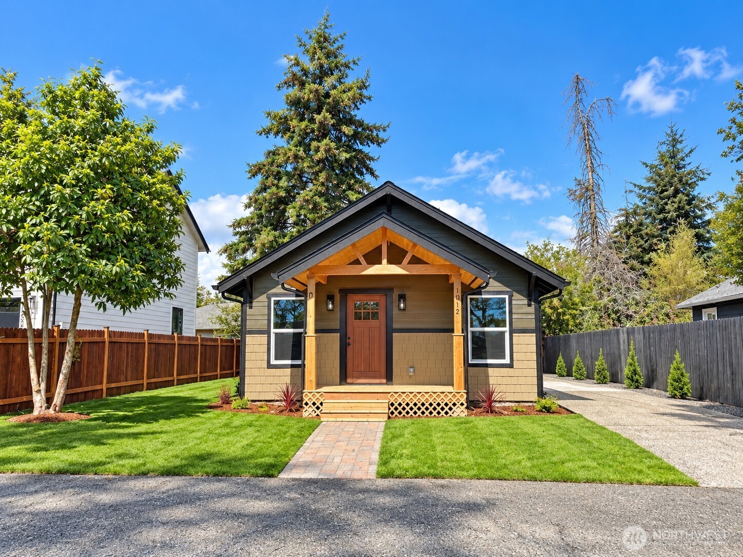 1012 Dearborn Avenue