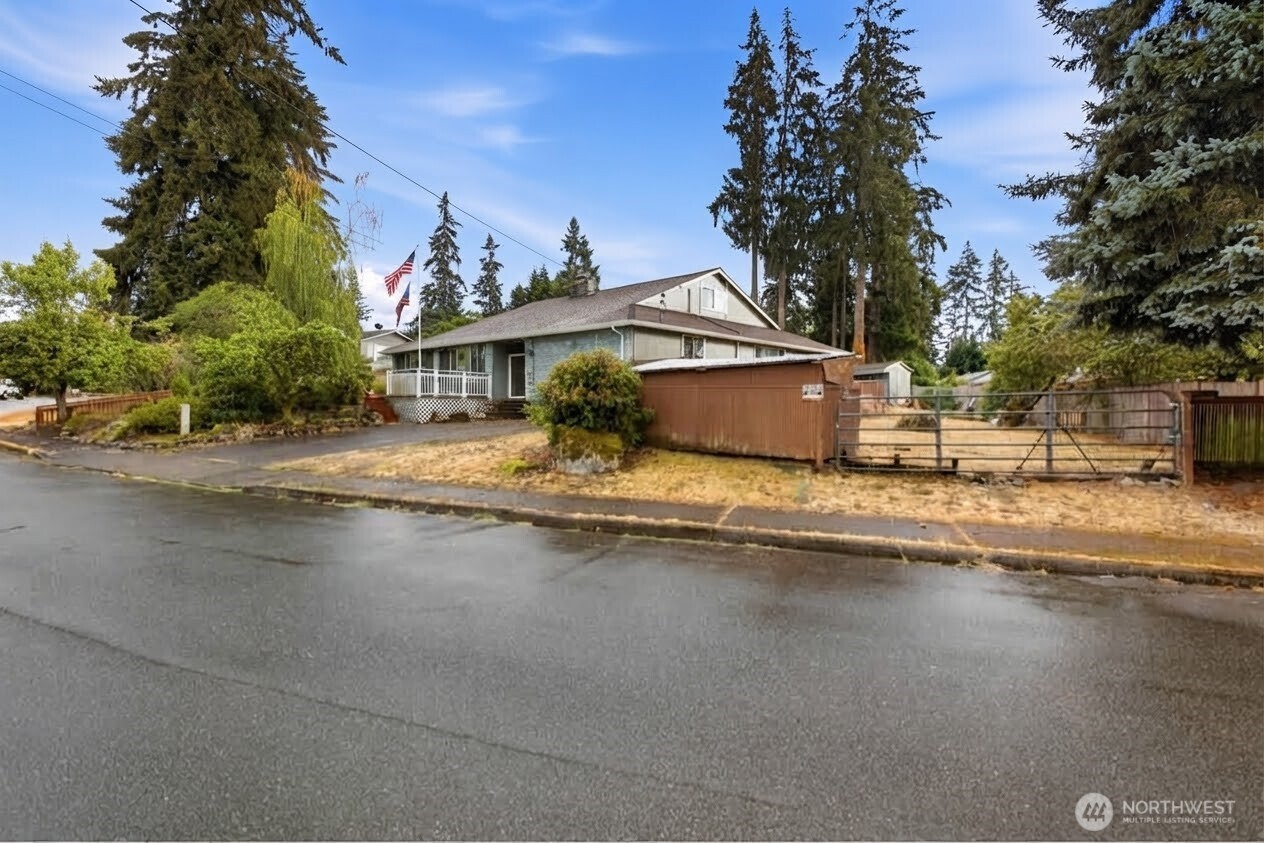 3210 Scenic Drive