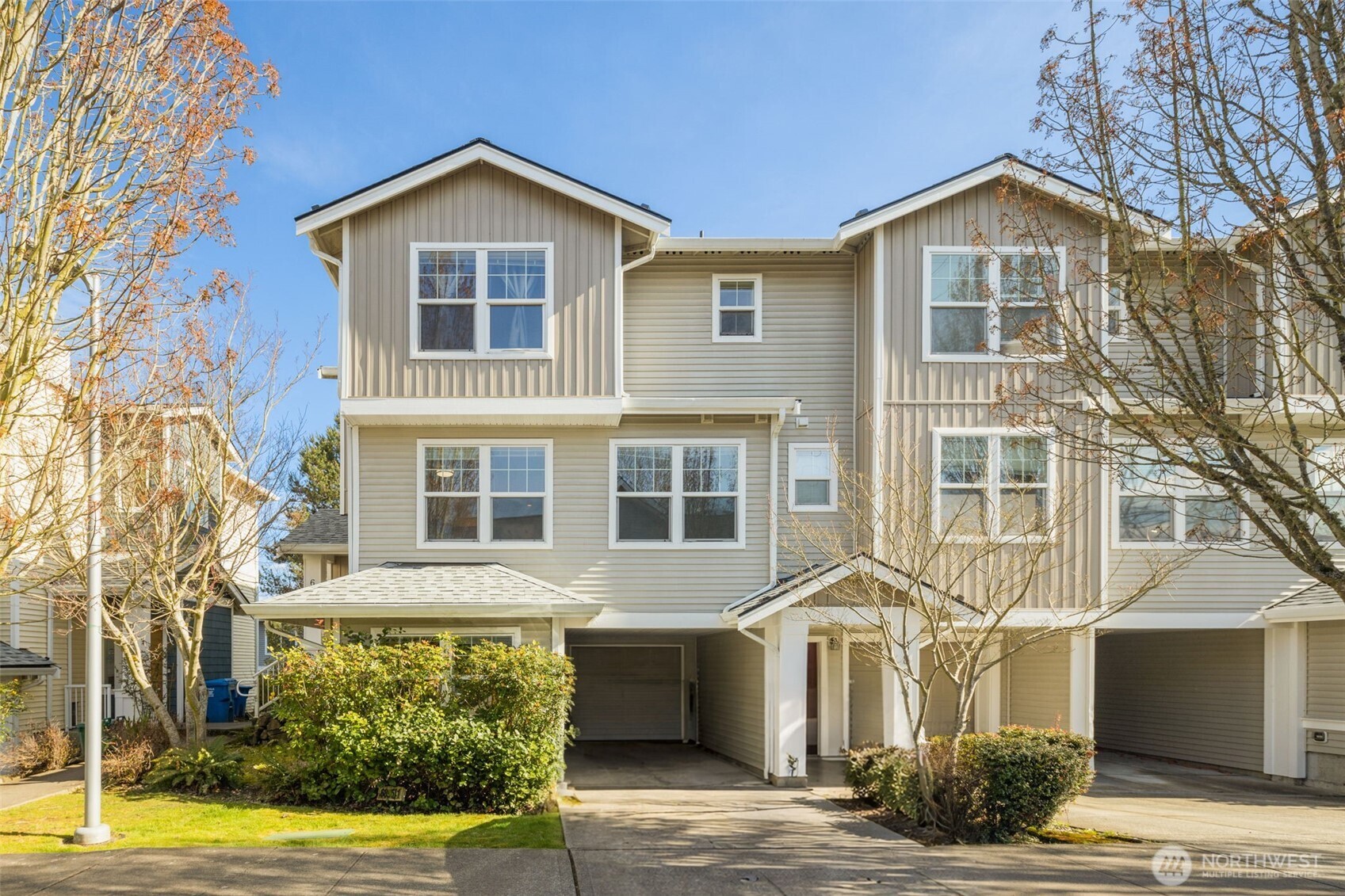 6895 Holly Park Drive