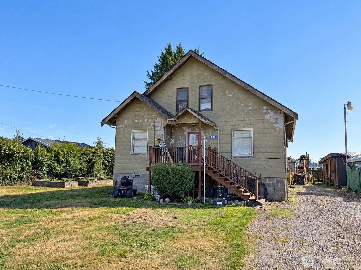 810 Cul De Sac Avenue
